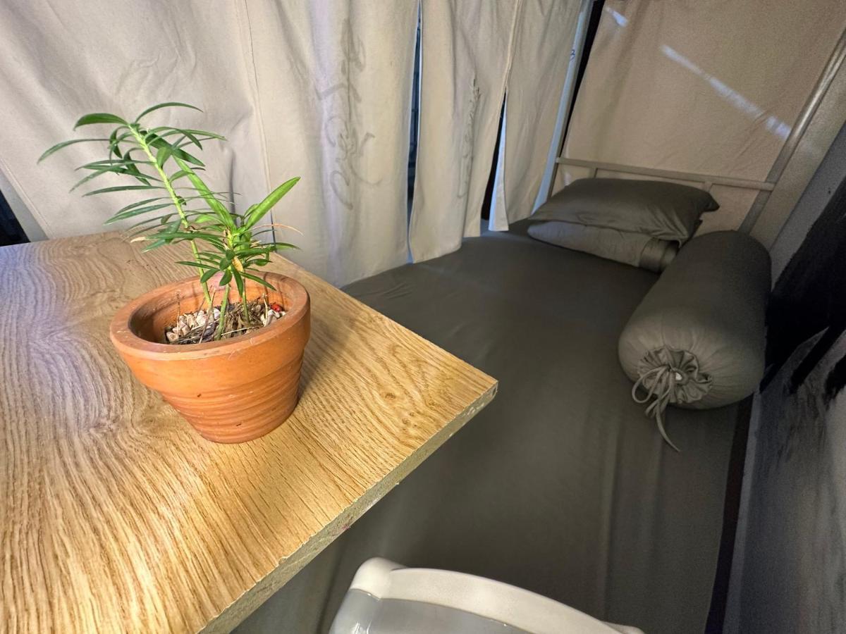 Home Tea An Yen Dorm Хошимін Екстер'єр фото